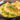 puszysty omlet ze szczypiorkiem i listkami szpinaku